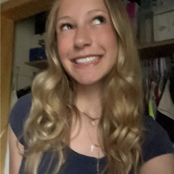 haileycarlson09